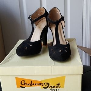 Close Toe Black Heels